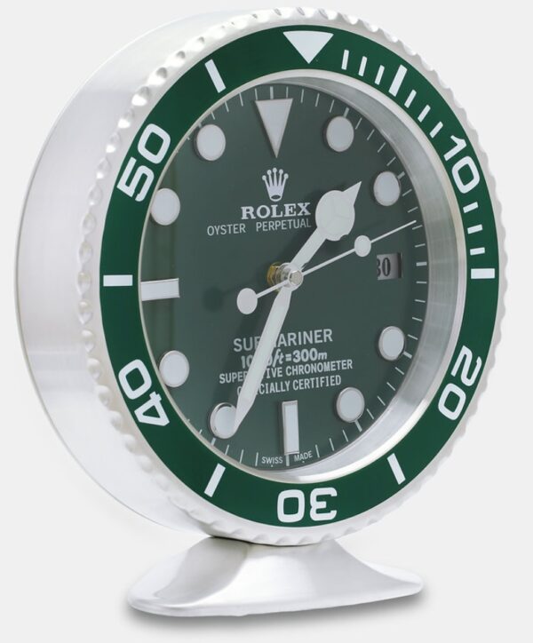 submariner hulk, full green | desk clock